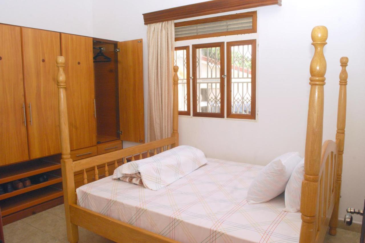 Corinya Serviced Apartments エンテベ エクステリア 写真